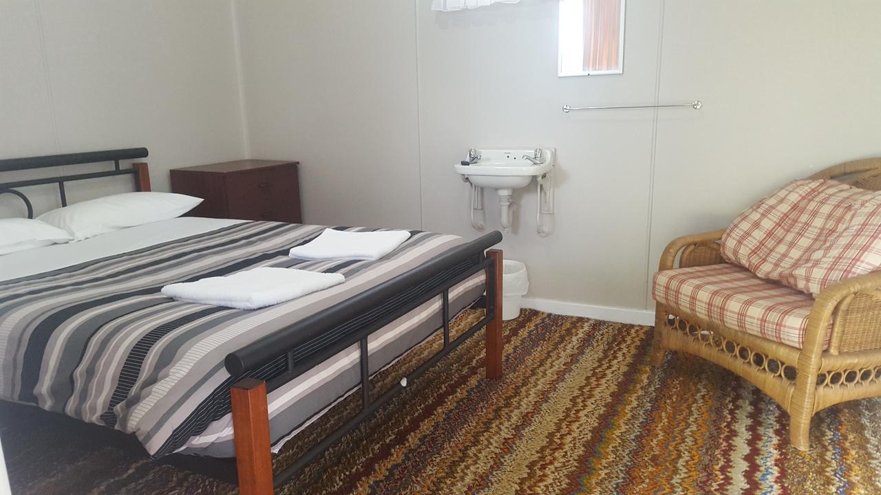Tingle All Over Budget Accommodation Walpole Eksteriør bilde